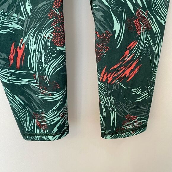Patagonia Tropical Print Leggings Size S - Picture 5 of 10